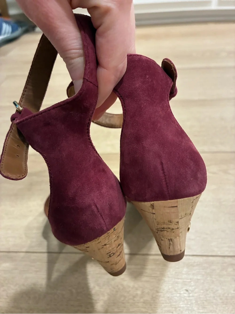 Tory Burch Women’s Savannah Sandals Suede Wedge Heel Purple Size 8
